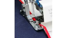 Pätka na našívanie opasok - overlocky Juki 40131950-A1A333000