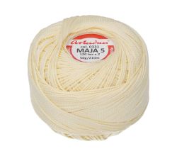 Háčkovacia priadza Maja 5 50 g - 0331