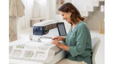 Šijací a vyšívací stroj Brother Aveneer EV1