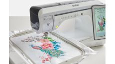 Šijací a vyšívací stroj Brother Innov-Is Luminaire XP3