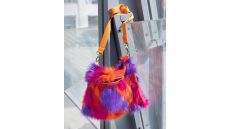 Strih Burda 5759 - Dámska kukla, palčiaky a rukávnik