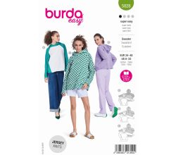 Strih Burda 5828 - Voľná mikina s kapucňou