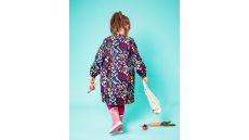 Strih Burda 9217 - Dievčenské šaty s XXL lemom, volánikmi a dlhými rukávmi