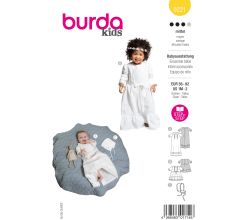 Strih Burda 9221 - Detské krstinové šaty a čiapky