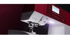 Pfaff Creative 1.5 + vyšívacia jednotka, veľkosť stroja XL