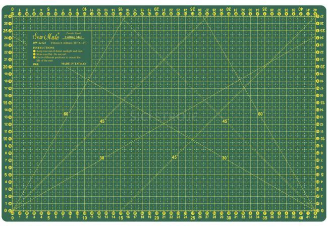 Rezacia podložka 45 x 30 cm, hrúbka 3 mm DW-12123