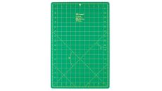 Rezacia podložka Prym Omnigrid, 30 x 45 cm, klasická tmavo zelená